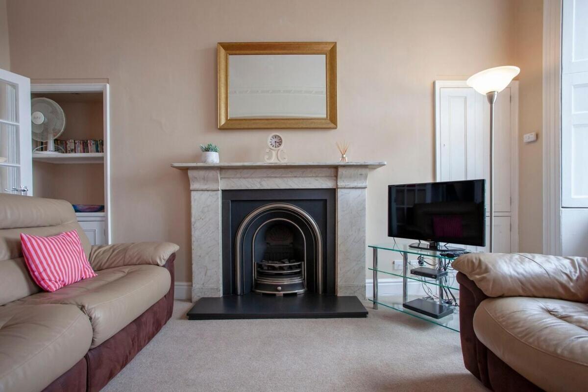 ※ Spacious, Central Bath Apartment ※ Exterior photo